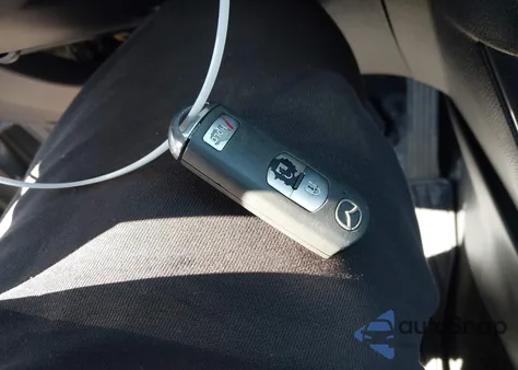 2013 Mazda Cx-5 Grand Touring z USA, uszkodzony, nr VIN JM3KE4DE8D0131746